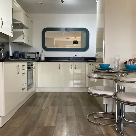 Appartement Dog-friendly Stylish Flat, Parking, Nr Lusty Glaze